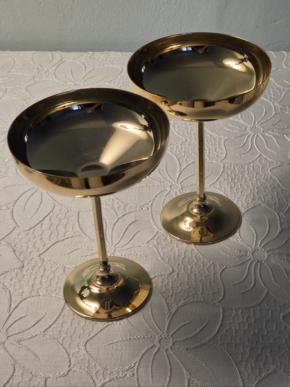Vintage 24k Gold Electroplate Champagne Flutes.